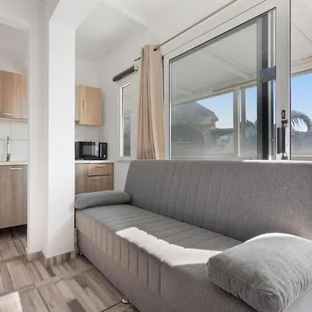 Apartamento Dionysia S3 *