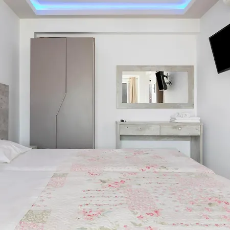 Apartment Dionysia S3 *